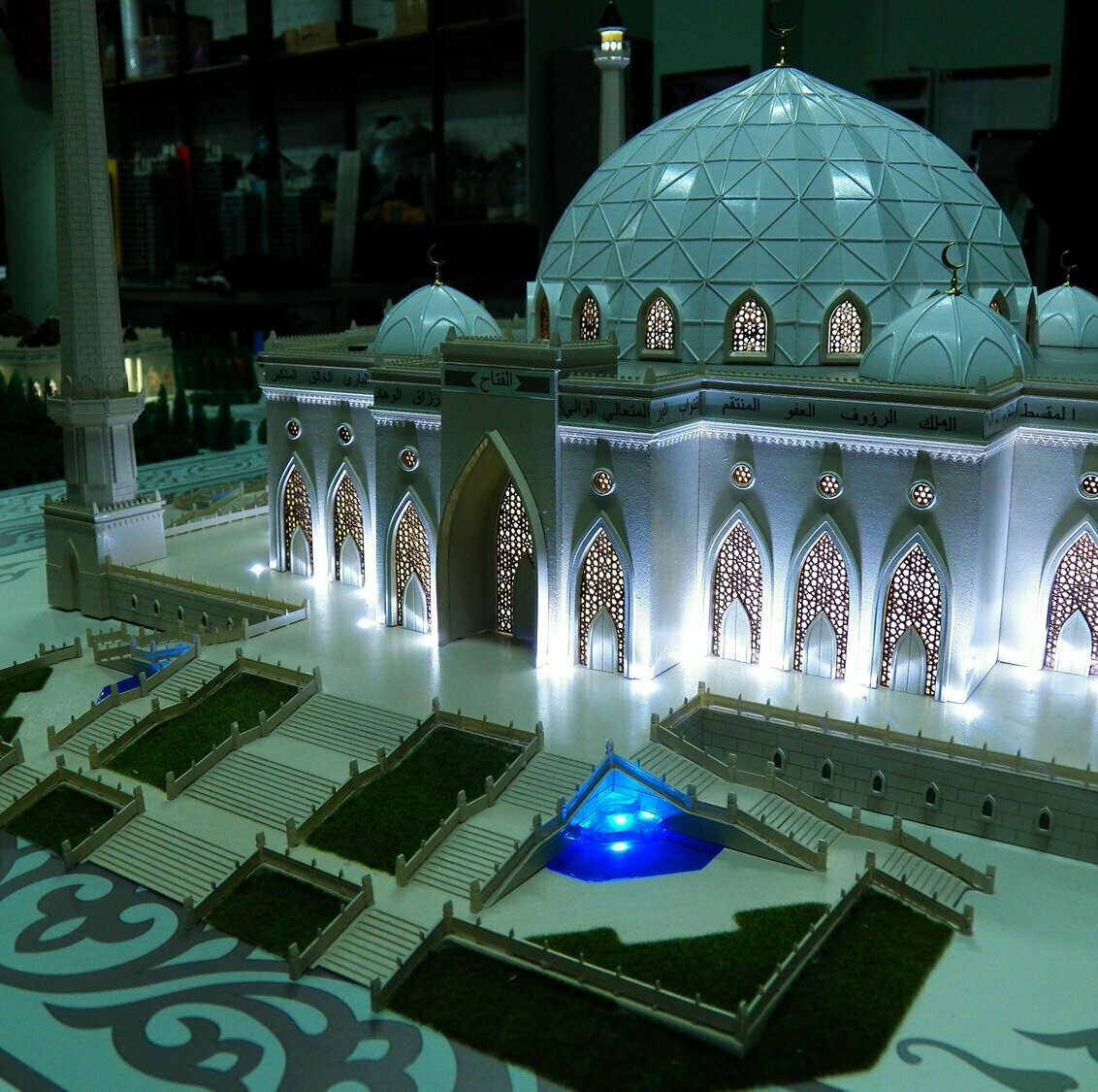 Изготовление архитектурного макета Мечети на заказ для выставки в макетной студии Изготовление архитектурного макета Мечети на заказ для выставки в макетной студии