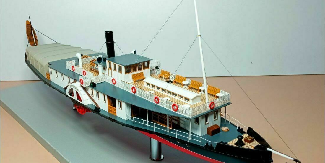 Модель парохода, изготовленная для музея на заказ в макетной студии Модель парохода, изготовленная для музея на заказ в макетной студии для музея