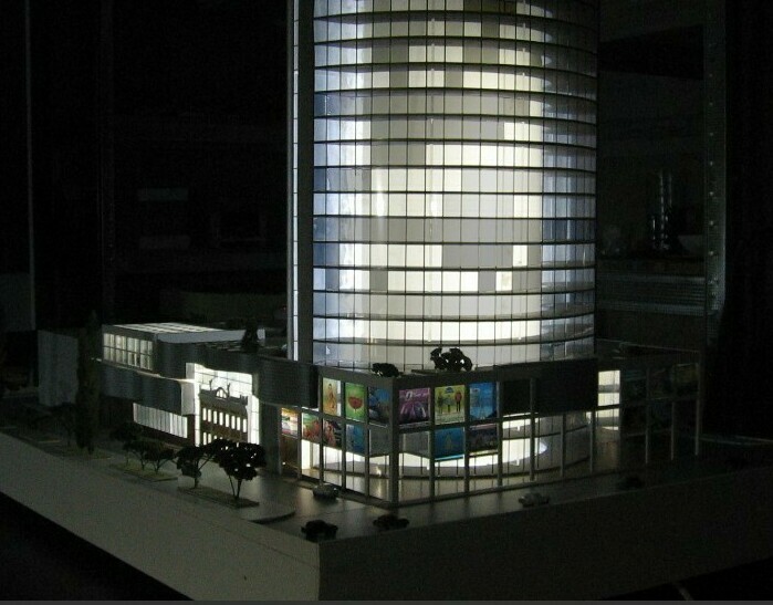 Модель здания с подсветкой и со своей огороженной территорией