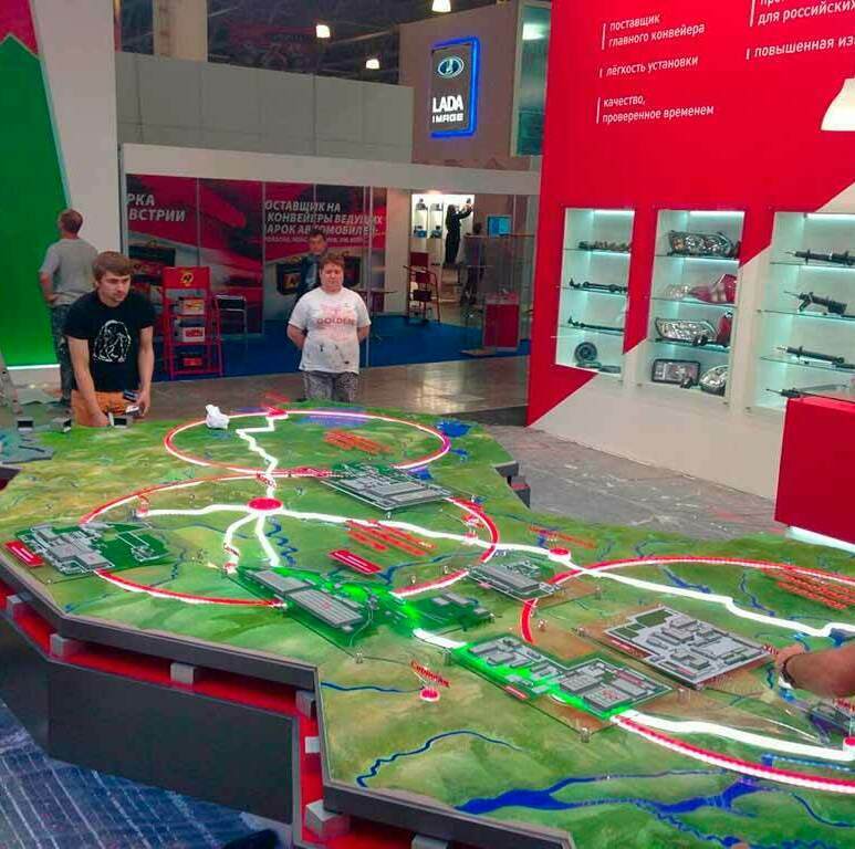 Макет объёмных карт, выполненный на заказ для выставки в г. Москва