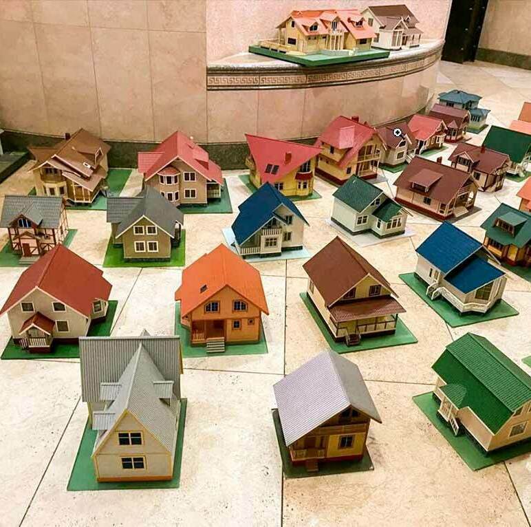 Исполнение макетов одно и двух этажных домов, для дачи, огорода, современный дизайн и качественные материалы