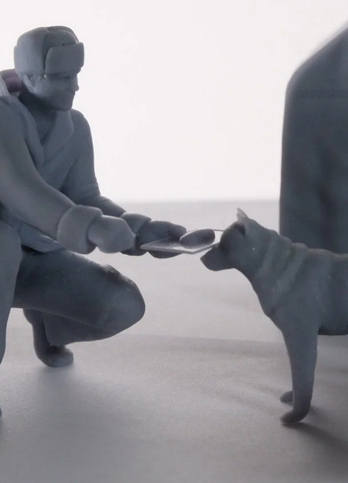 Реалистичная 3D-фигурка человека, изготовленная на заказ по фото — печать на 3D-принтере с высокой детализацией. Миниатюрная копия с передачей индивидуальных особенностей 3D-фигурка человека, напечатанная на 3D-принтере по фотографии — детализированная миниатюра с воспроизведением позы, одежды и аксессуаров. Изделие на заказ для коллекционеров, сувениров или интерьерного декора