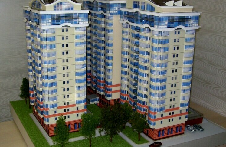 Модель трёх многоэтажных домов