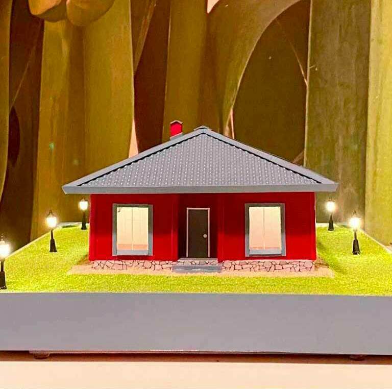 Макет выполнен из натуральный материалов в короткие сроки