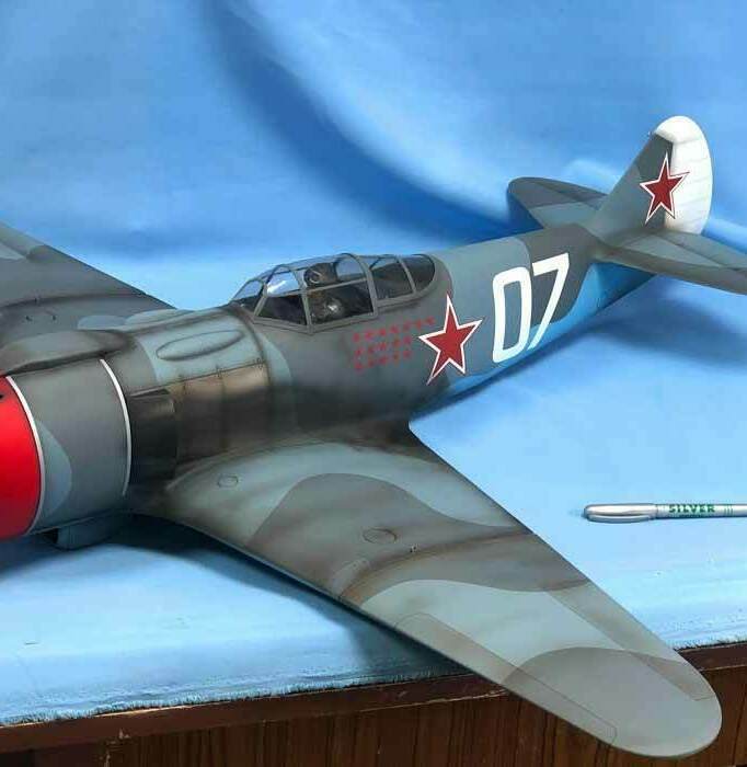 Модель самолёта для музея, изготовленная на заказ в студии макетов Модель самолёта для музея, изготовленная на заказ в студии макетов по фотографиям