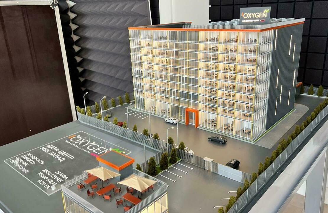 архитектурный макет Бизнес центра на заказ